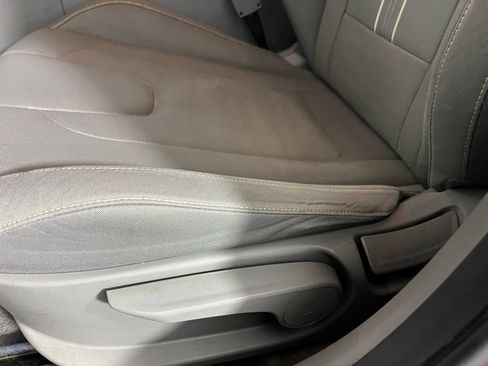 Used 2023 Hyundai Elantra SEL w/ Convenience Package image 24