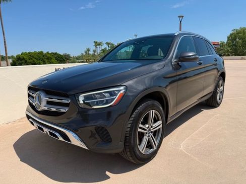 Used 2020 Mercedes-Benz GLC 300 image 4
