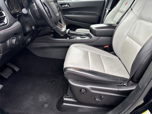 Certified 2024 Dodge Durango GT image 13