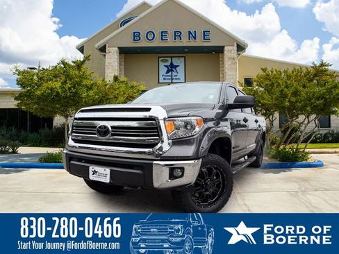 Used 2016 Toyota Tundra SR5 w/ SR5 Upgrade Package AWD/4WD image 1
