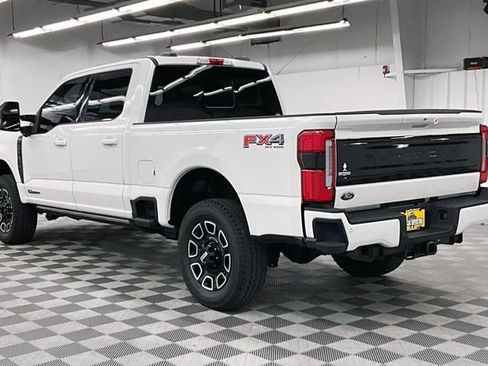Used 2025 Ford F350 Platinum AWD/4WD image 3