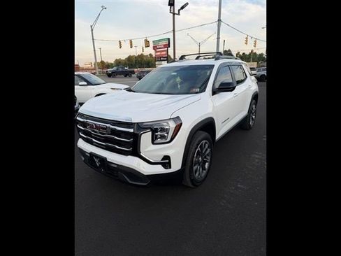 Used 2026 GMC Terrain Elevation w/ Elevation Premium Package AWD/4WD image 2