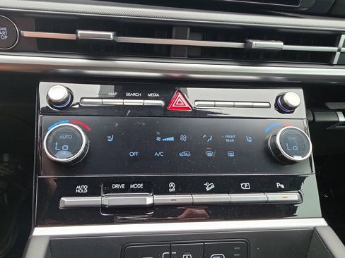 Used 2026 Hyundai Santa Fe SEL w/ Tow & Go Package FWD image 19