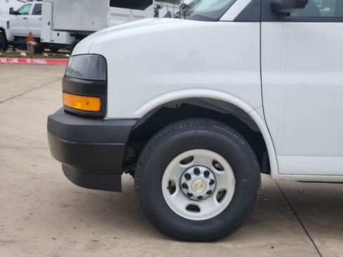 New 2025 Chevrolet Express 2500 w/ Driver Convenience Package image 14