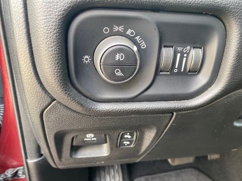 Used 2025 RAM 1500 Big Horn AWD/4WD image 20