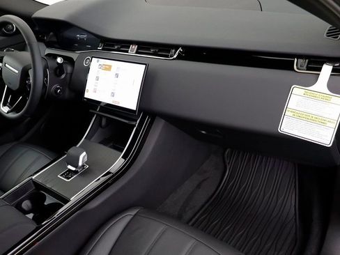 New 2026 Land Rover Range Rover Evoque Dynamic SE AWD/4WD image 22
