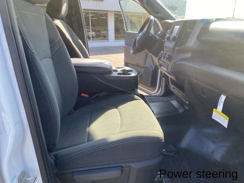 New 2024 RAM 3500 Tradesman w/ Chrome Appearance Group image 25