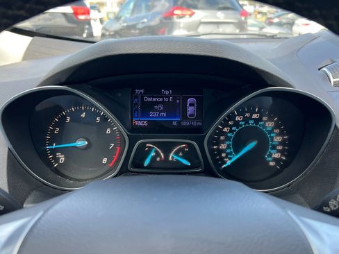 Used 2013 Ford Escape SEL FWD image 23