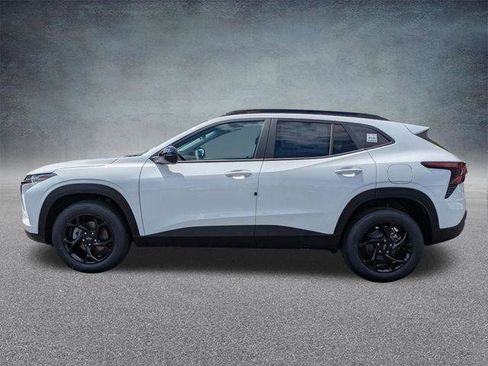 New 2026 Chevrolet Trax LT w/ Driver Confidence Package FWD image 7