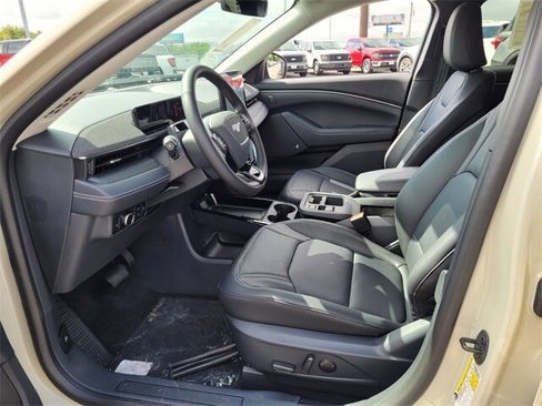 New 2025 Ford Mustang Mach-E Premium image 4