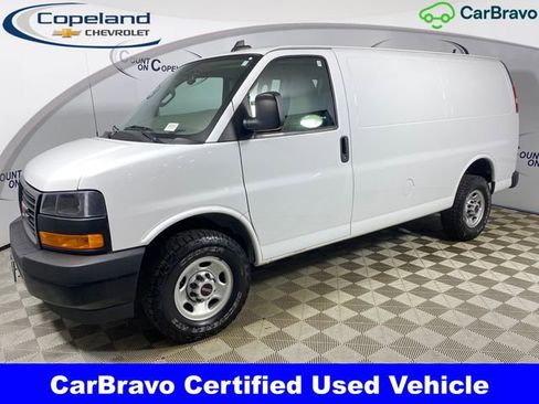 Certified 2022 GMC Savana 2500 w/ Driver Convenience Package RWD image 1