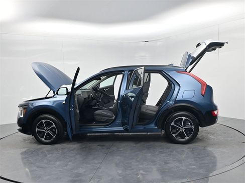 New 2026 Kia Niro SX image 60