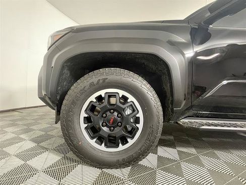 New 2026 Toyota 4Runner TRD Off-Road Premium AWD/4WD image 23