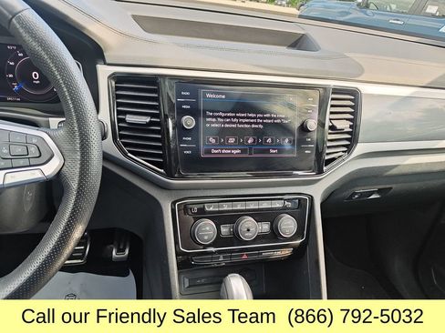 Used 2022 Volkswagen Atlas SEL R-Line AWD/4WD image 19