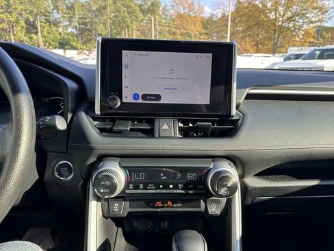 Used 2024 Toyota RAV4 XLE image 24
