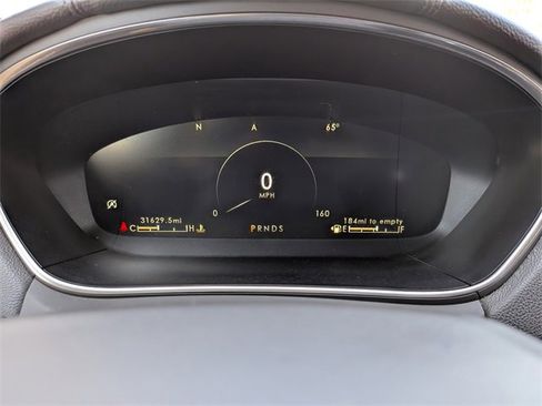 Used 2019 Lincoln Nautilus Select image 17