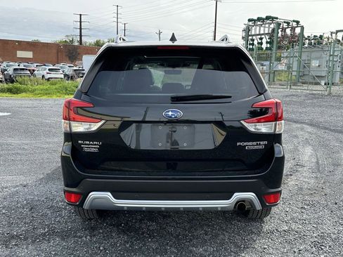Used 2022 Subaru Forester Touring AWD/4WD image 7
