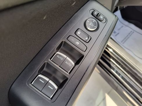 Used 2024 Honda Civic Sport image 19