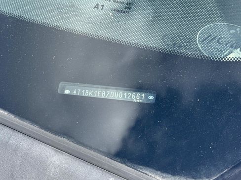 Used 2013 Toyota Avalon Limited image 6