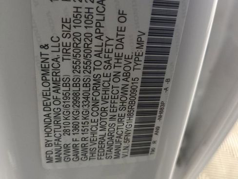 Certified 2024 Honda Pilot Elite image 30