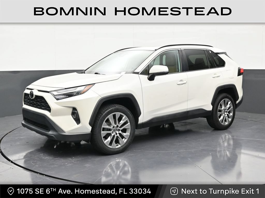 Used 2022 Toyota RAV4 XLE Premium FWD image 1