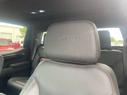 Used 2024 GMC Sierra 1500 AT4 w/ Technology Package AWD/4WD image 20