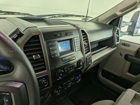 Used 2022 Ford F450 XL w/ Power Equipment Group AWD/4WD image 25