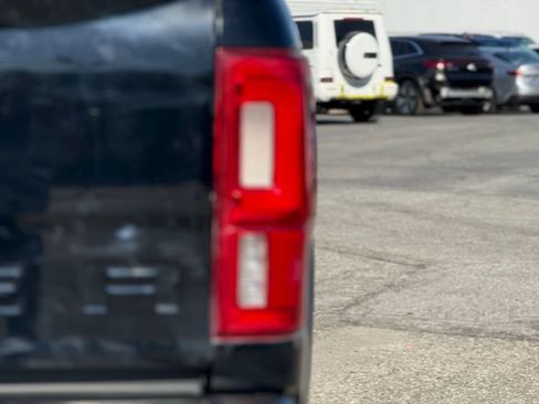 Used 2021 Ford Ranger Lariat w/ Tremor Off-Road Package image 10