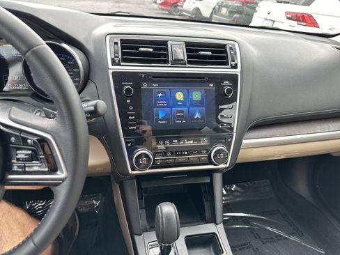 Used 2019 Subaru Outback 2.5i Limited AWD/4WD image 24