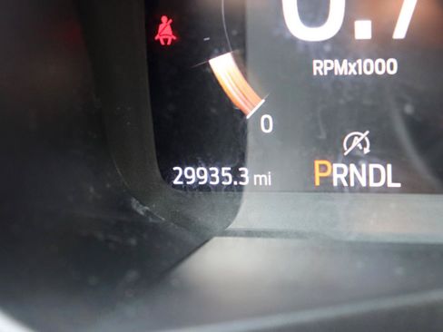 Used 2025 Ford Explorer ST-Line AWD/4WD image 32