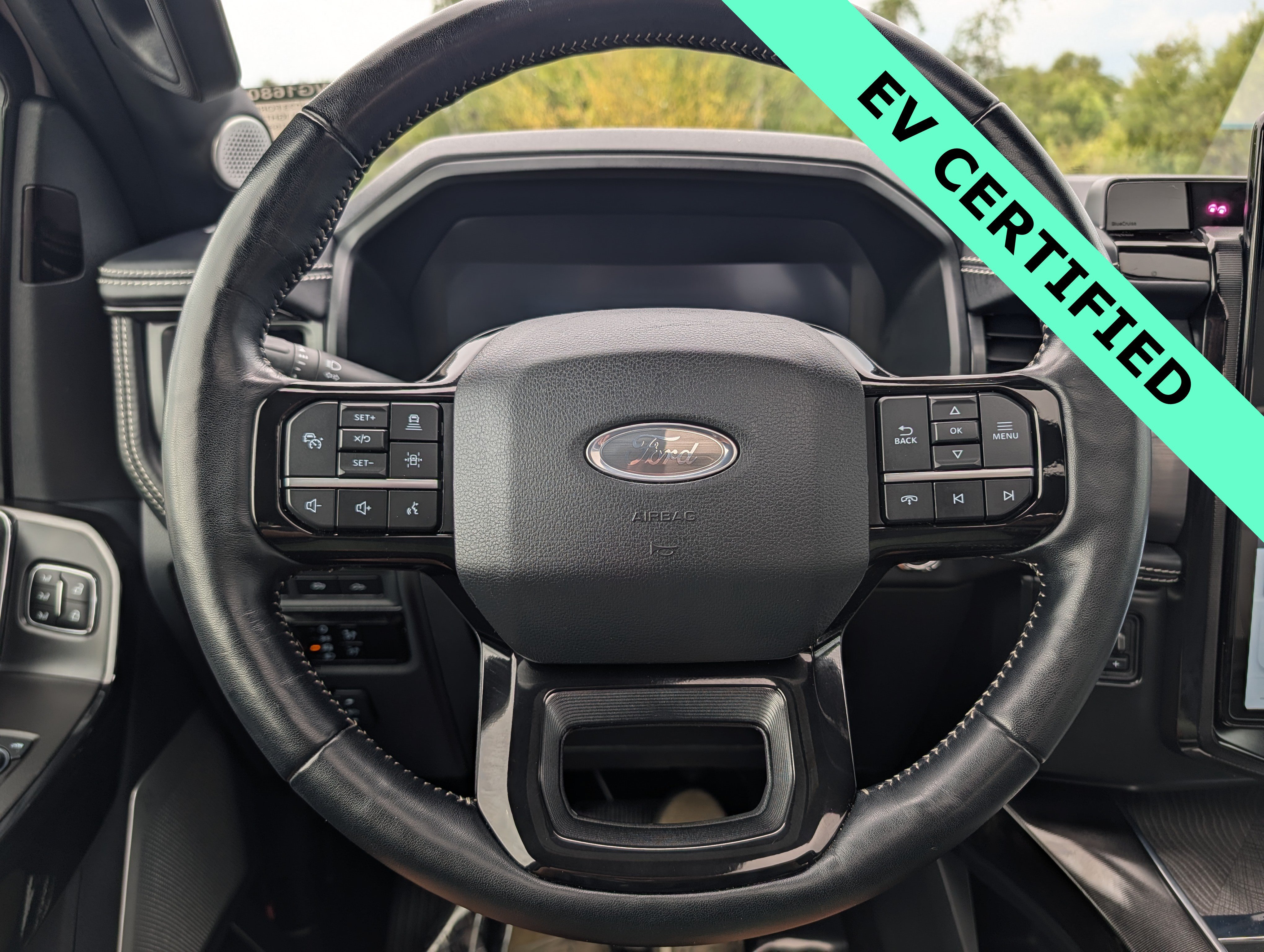 Certified 2023 Ford F150 Lightning Platinum AWD/4WD image 29