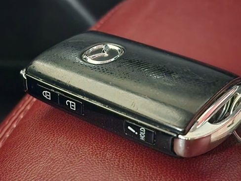 Used 2022 MAZDA CX-5 Carbon Edition image 37