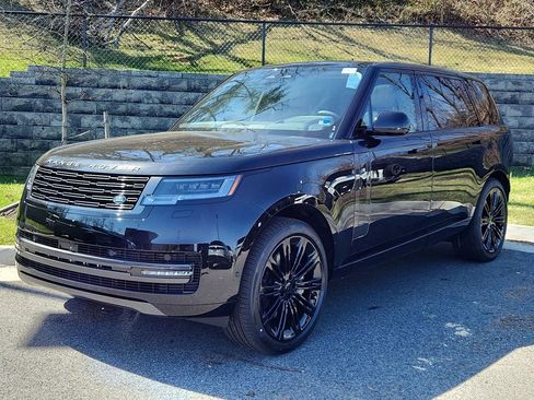 New 2026 Land Rover Range Rover Long Wheelbase SE AWD/4WD image 1