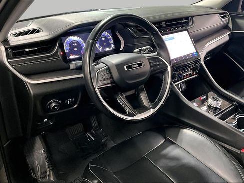 Used 2022 Jeep Grand Cherokee L Limited AWD/4WD image 18