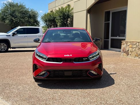 Used 2023 Kia Forte GT w/ GT2 Package FWD image 5