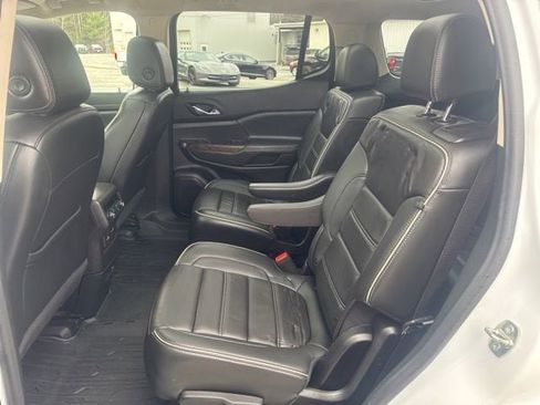 Used 2022 GMC Acadia Denali w/ Denali Technology Package AWD/4WD image 24