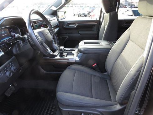 Used 2022 Chevrolet Silverado 1500 RST w/ Convenience Package II image 15