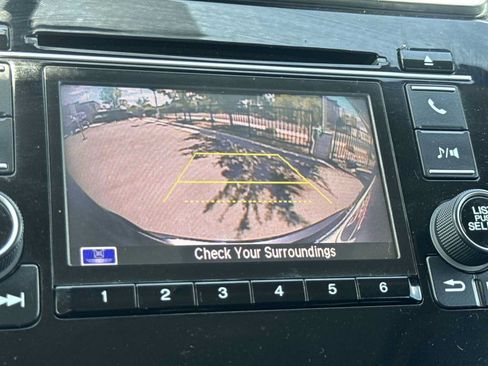 Used 2019 Honda Fit LX image 25
