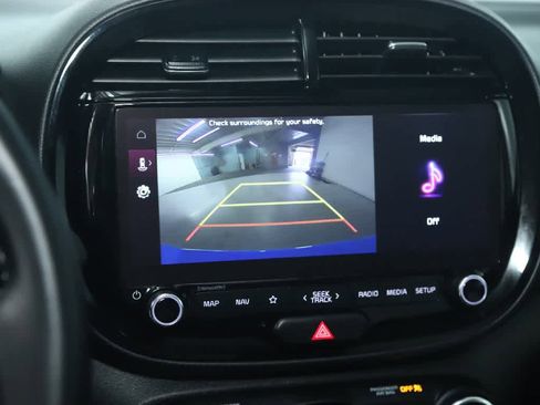 Used 2023 Kia Soul GT-Line FWD image 28