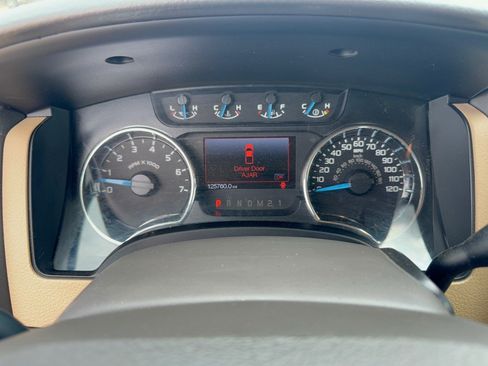 Used 2014 Ford F150 XLT w/ XLT Chrome Package RWD image 26
