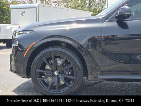 Used 2025 BMW X7 M60i AWD/4WD image 6