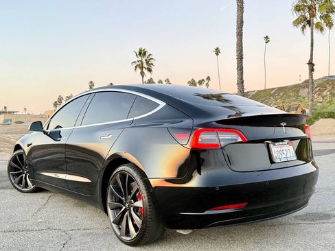 Used 2020 Tesla Model 3 Performance AWD/4WD image 3