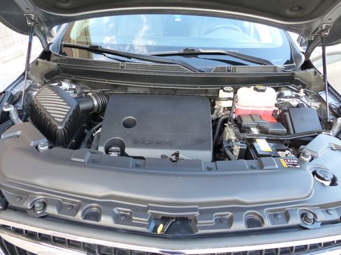 Used 2021 Buick Enclave Essence w/ Sound and Sites Package AWD/4WD image 19