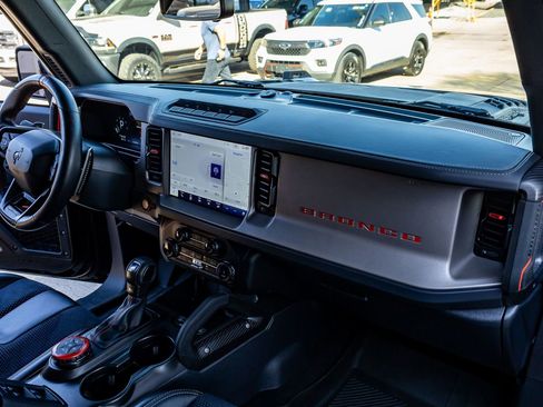 Used 2022 Ford Bronco Raptor image 17