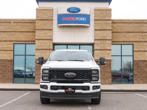 New 2026 Ford F350 Lariat w/ Black Appearance Package image 3