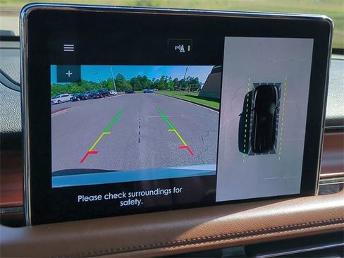 Used 2022 Lincoln Aviator Reserve w/ Elements Package Plus image 20