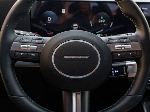 New 2025 Hyundai Kona SEL FWD image 10