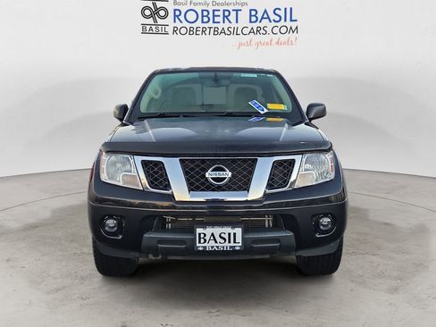 Used 2019 Nissan Frontier SV w/ Value Truck Package image 8