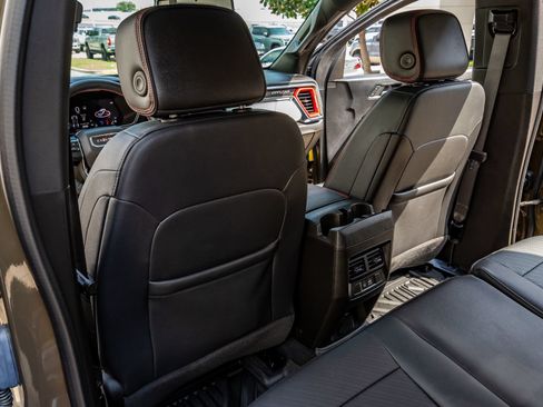 Used 2024 GMC Canyon AT4X w/ AT4X AEV Edition AWD/4WD image 35