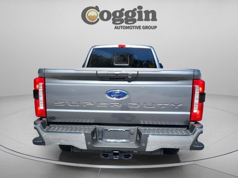 New 2026 Ford F250 Lariat image 4